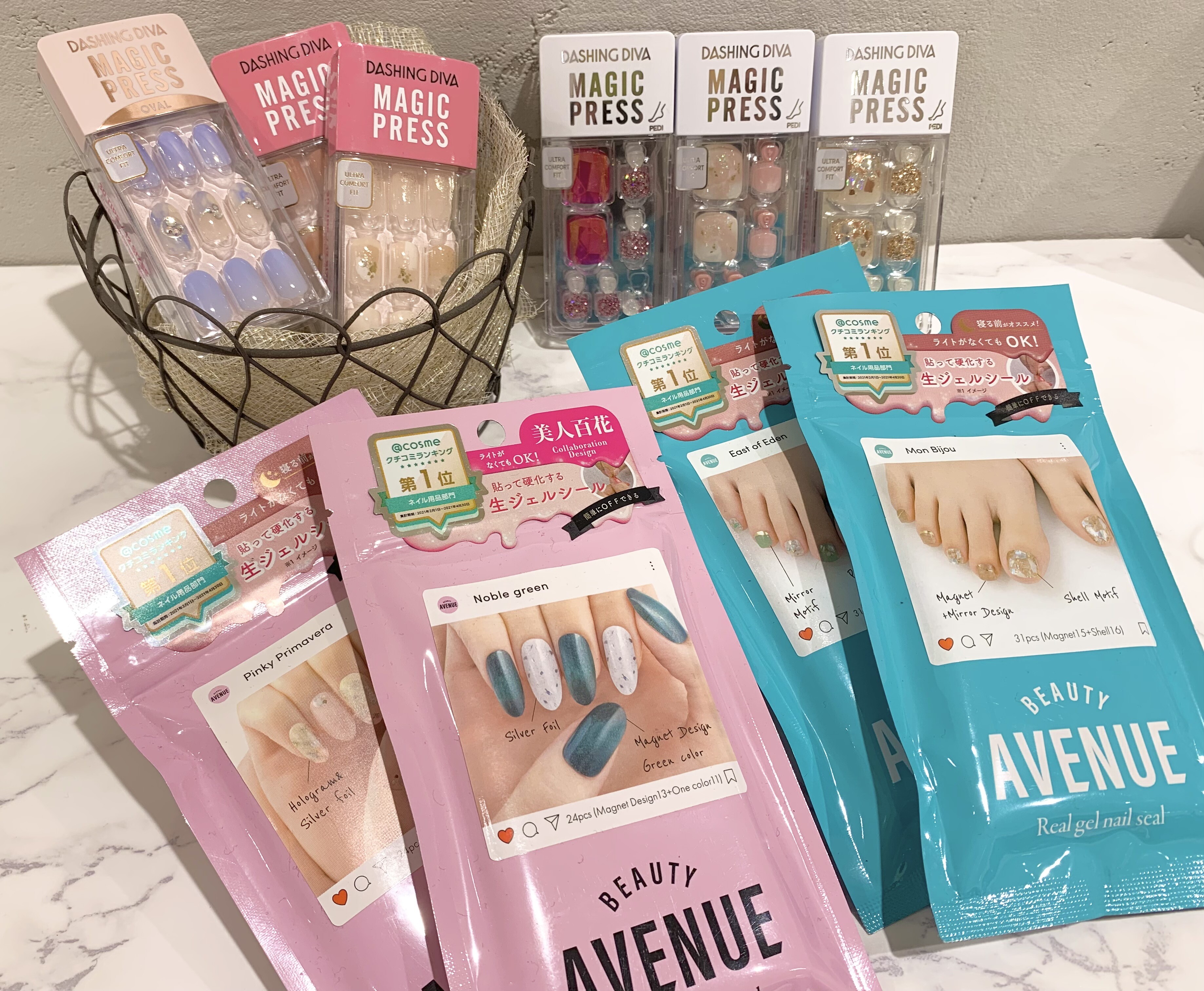 ネイルチップ シールで爪もかわいく 横浜ビブレ店 Shop Blog ショップイン Shop In ネイルチップ シールで爪もかわいく 横浜ビブレ店 Shop Blog ショップイン Shop In
