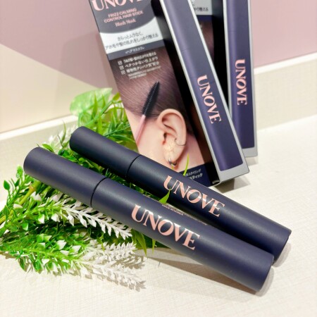 NEW✨【UNOVE】フリズカーミングヘアスティック💕