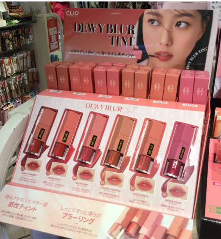 K-POPアイドルも使用!?✨しっとり染まるCLIOデューイブラーティント💄