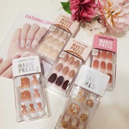 ダッシングティバ💅🎵夏に向けて爪を可愛く〰🌈🌈
