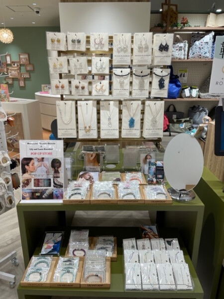 夏にぴったりな『マツノグラスビーズ』入荷しました✨
