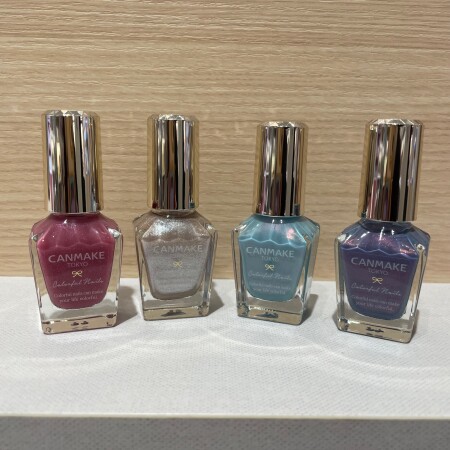 【キャンメイク】限定キラキラネイル💅