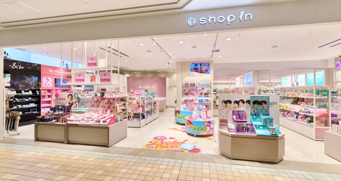 東京ドームシティラクーア店
